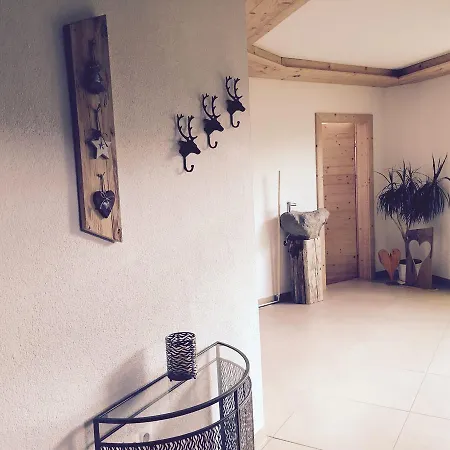 Chalet Oktogon 1 *
